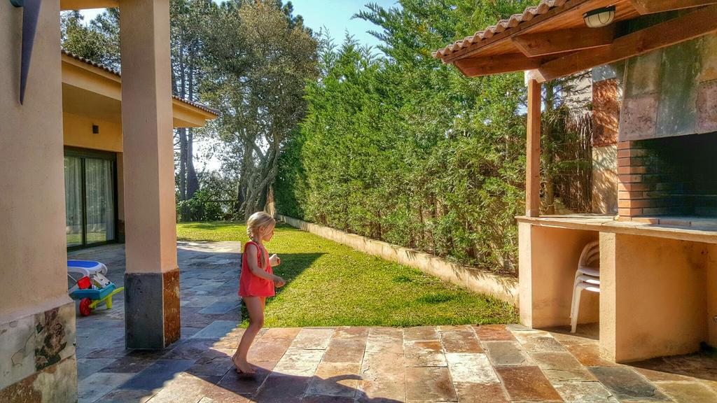 Villa Roselles Lloret de Mar Exteriör bild