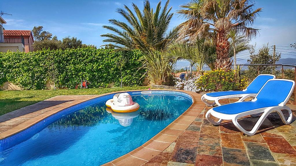 Villa Roselles Lloret de Mar Exteriör bild